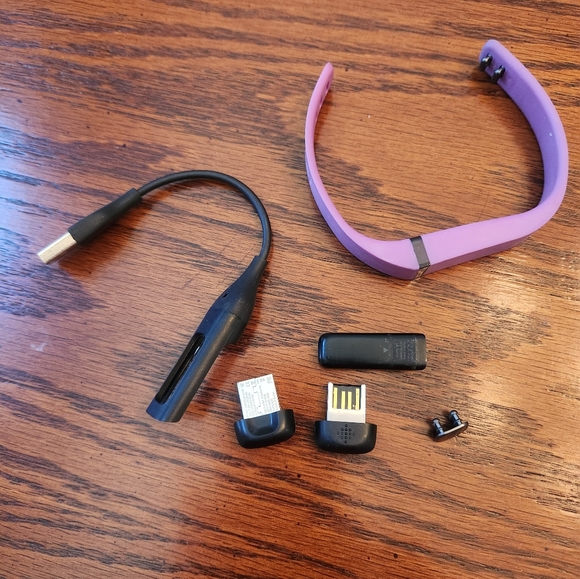 i-Dream Fitbit Bands and Accessories - Picture 7 of 7